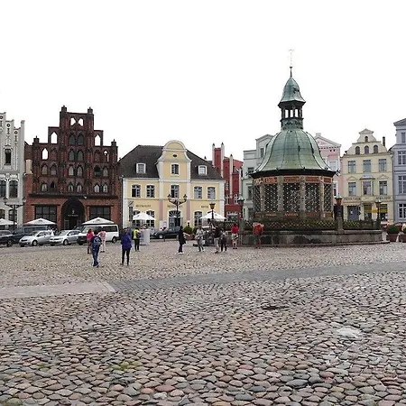 Holz-ferienhaus Mechelsdorf, Nahe Ostseebad Kuehlungsborn *