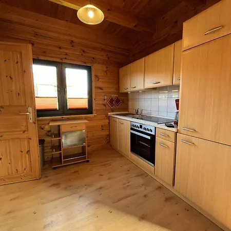 Holz-ferienhaus Mechelsdorf, Nahe Ostseebad Kuehlungsborn